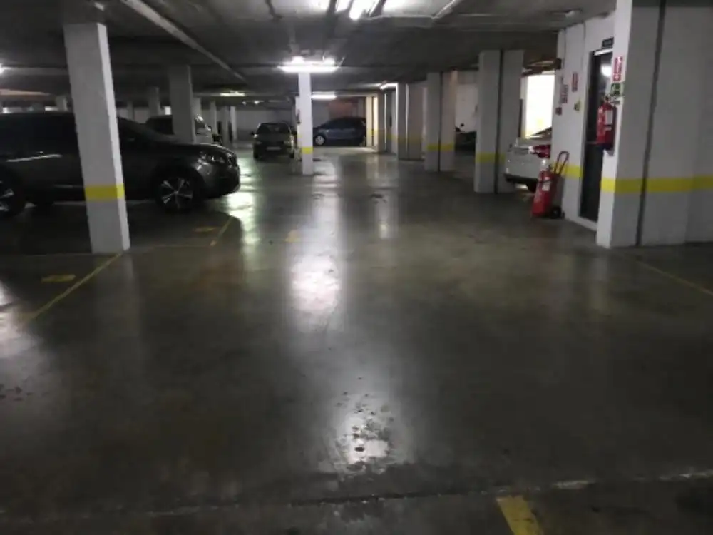 Individuel à vendre à Avenida de Emilio Lemos, imagen 3
