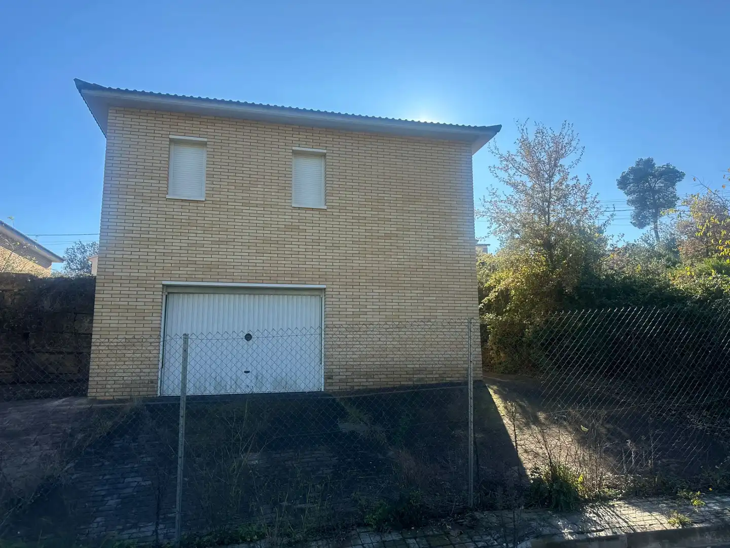 Vista exterior de Casa o xalet en venda en La Torre de Claramunt amb Alarma
