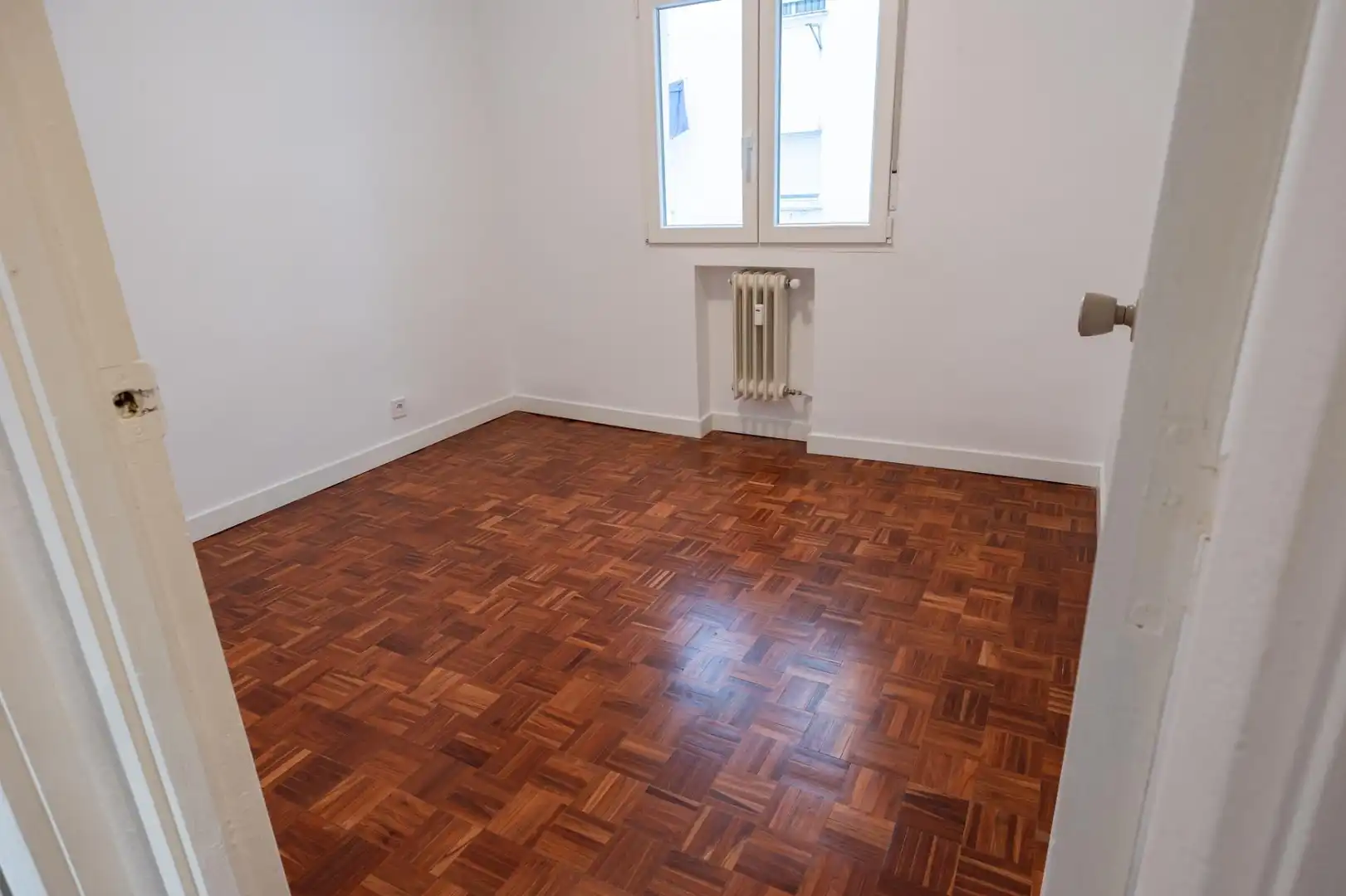 Flat for rent in Madrid  with Parquet flooring and Terrace