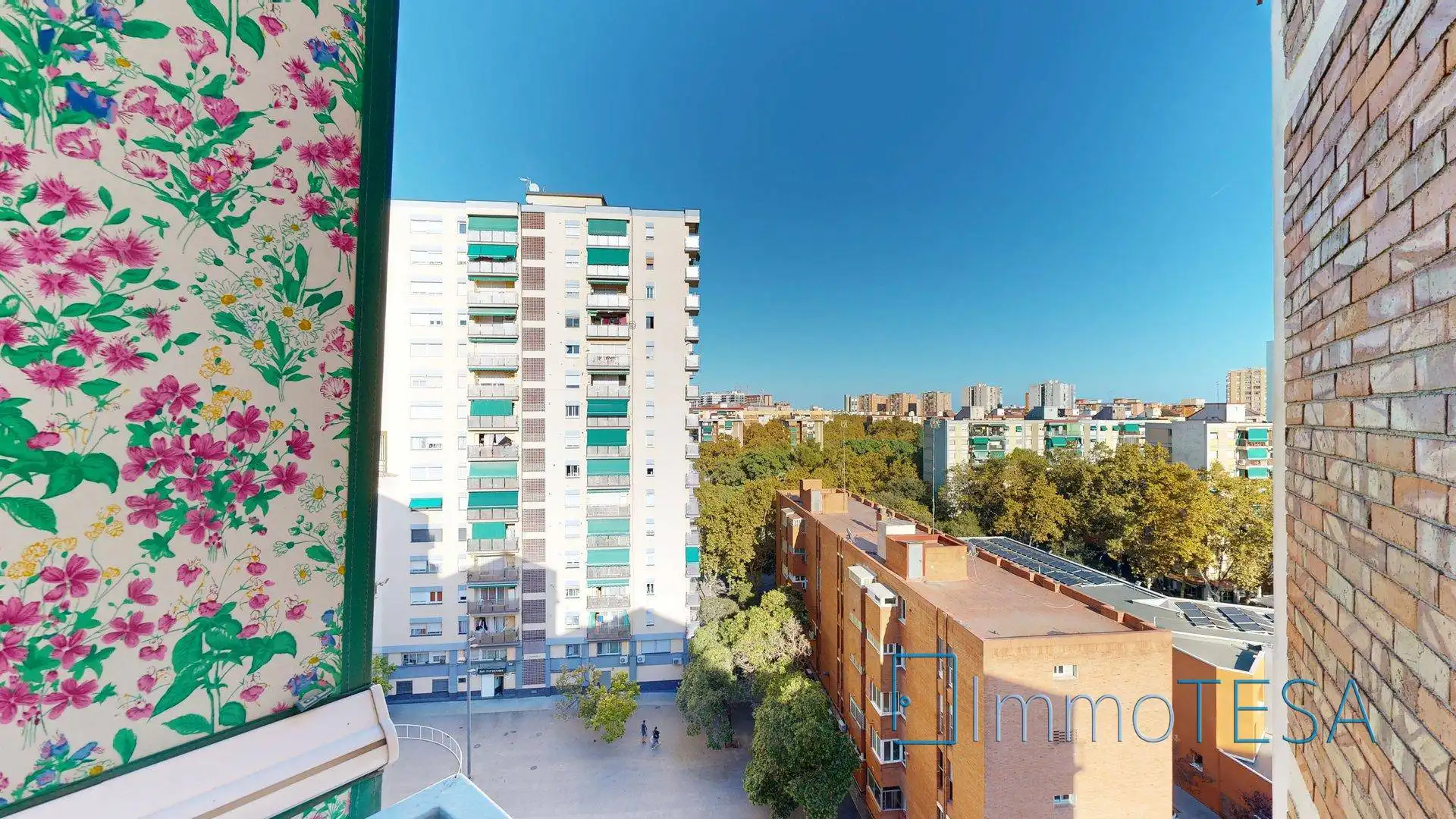 Flat with terrace for sale in Sant Martí, imagen 3