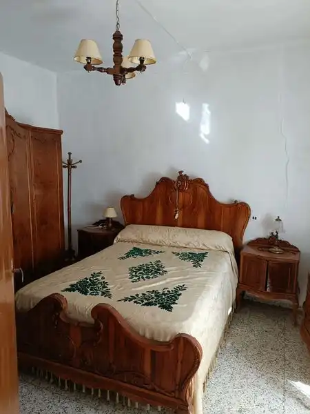 Habitación de Edificio en venta en Villaviciosa de Córdoba