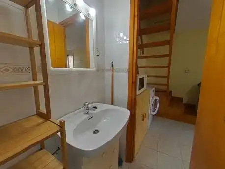 Badezimmer von Country house zum Verkauf in Castigaleu mit Klimaanlage und Heizung