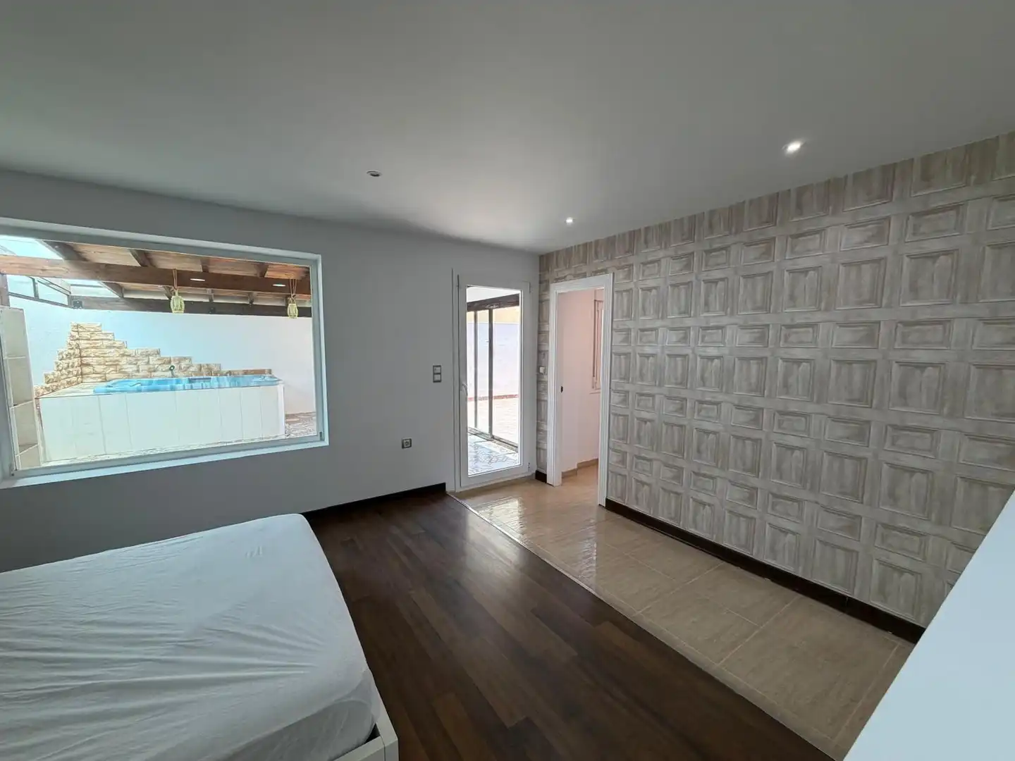 Piso en venta en El Ejido con Aire acondicionado