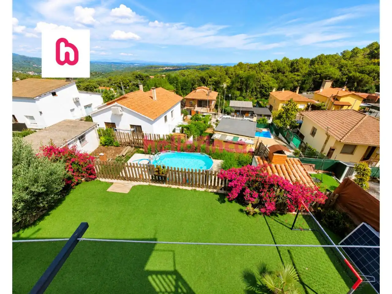 Vista exterior de Casa o xalet en venda en Bigues i Riells del Fai amb Aire condicionat, Calefacció i Jardí privat