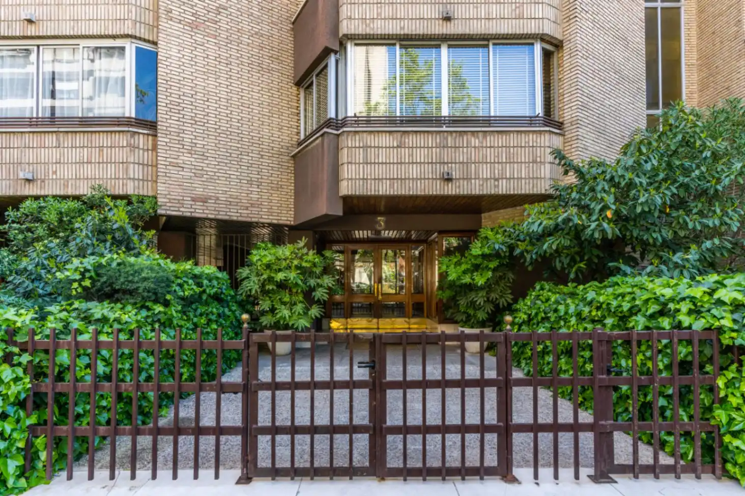 Exterior view of Flat for rent in Madrid  with Air Conditioner, Heating and Terrace