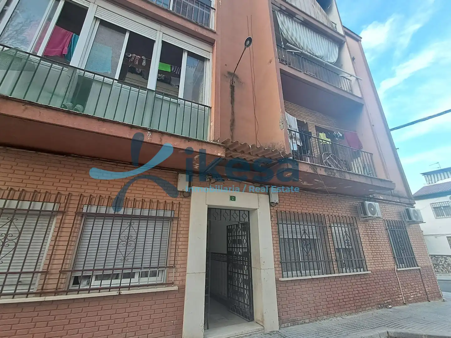 Vista exterior de Piso en venta en Lucena
