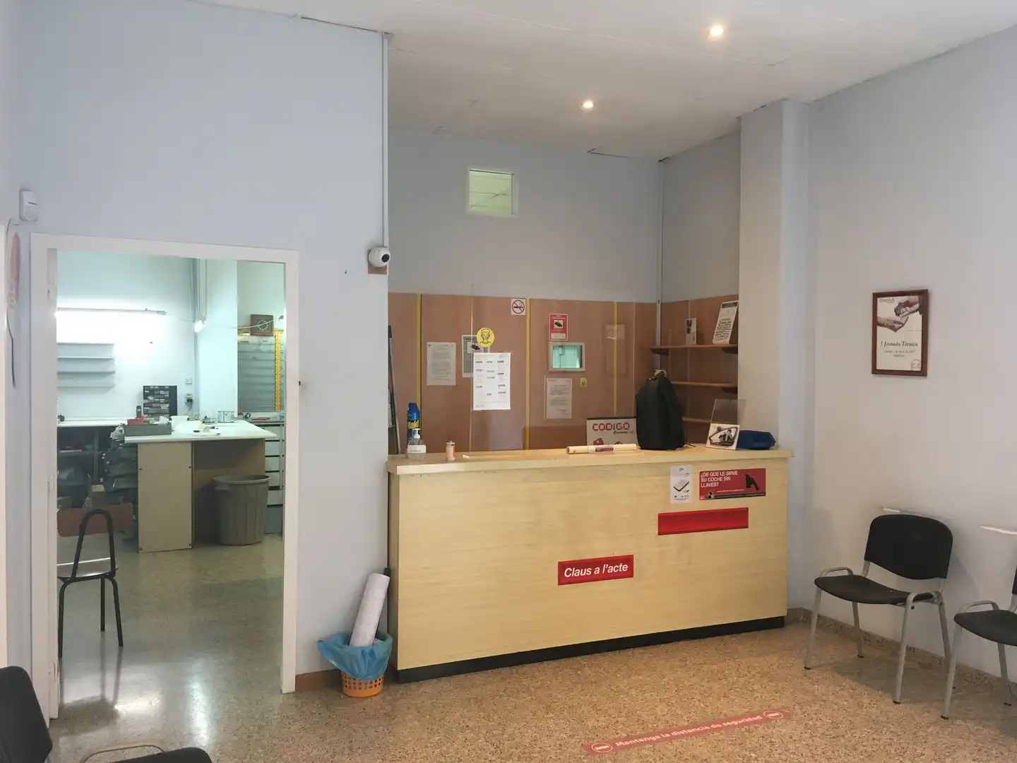 Local comercial en alquiler en Eixample Sud – Migdia, imagen 3