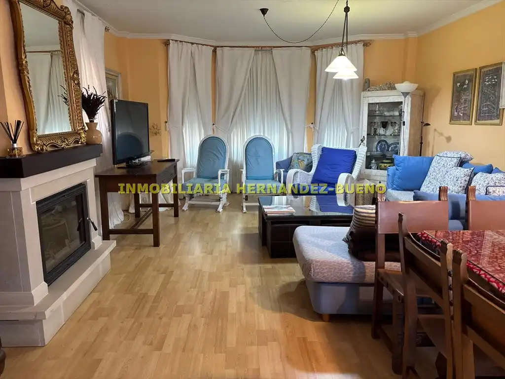 Sala de estar de Casa o chalet en venta en Buenavista con Calefacción, Jardín privado y Terraza