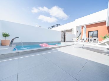 Casa amb piscina en venda a Roldán
