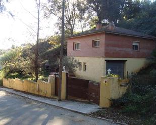 Exterior view of House or chalet for sale in Castellar del Vallès