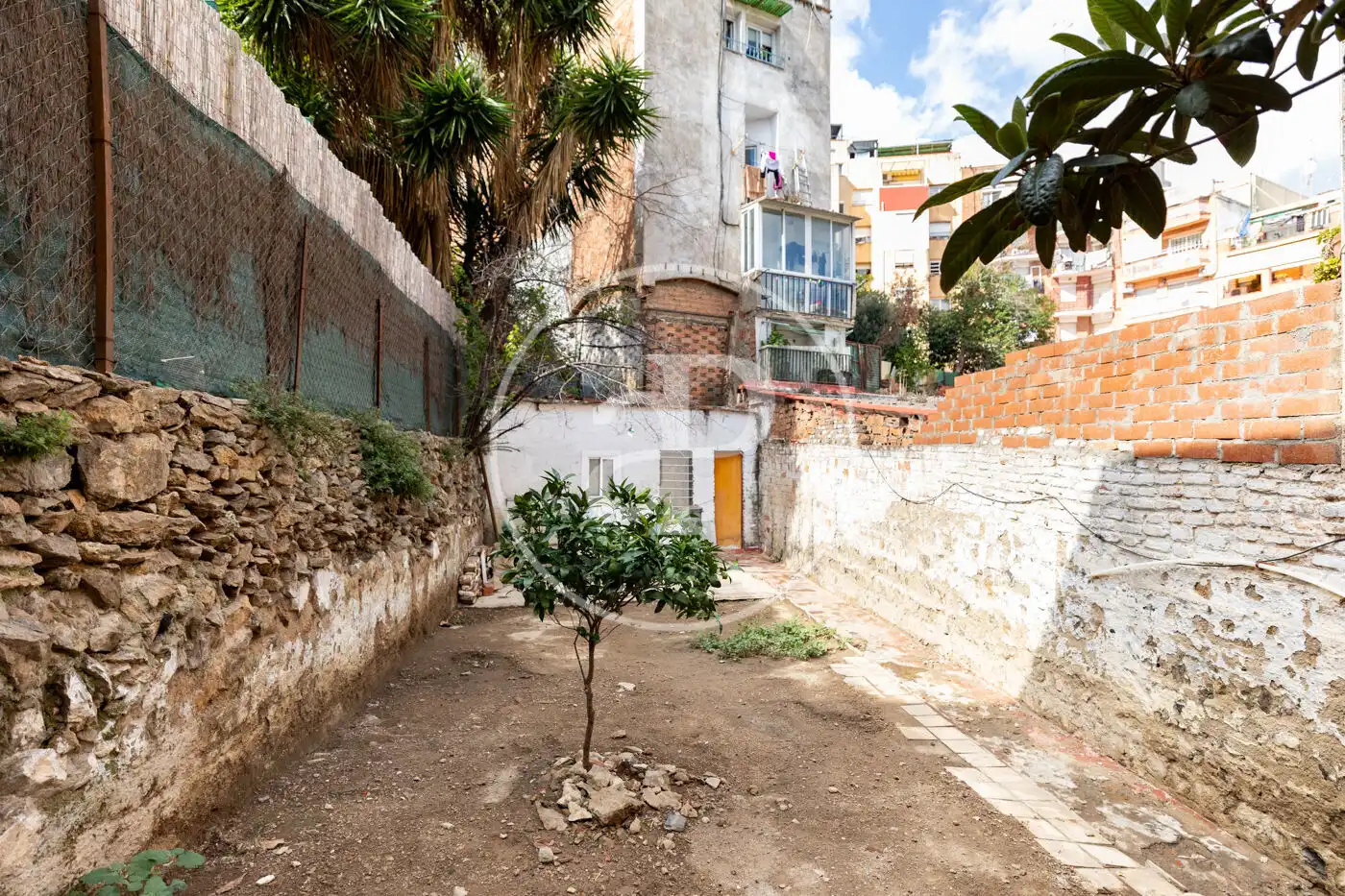 Vista exterior de Residencial en venta en Barcelona