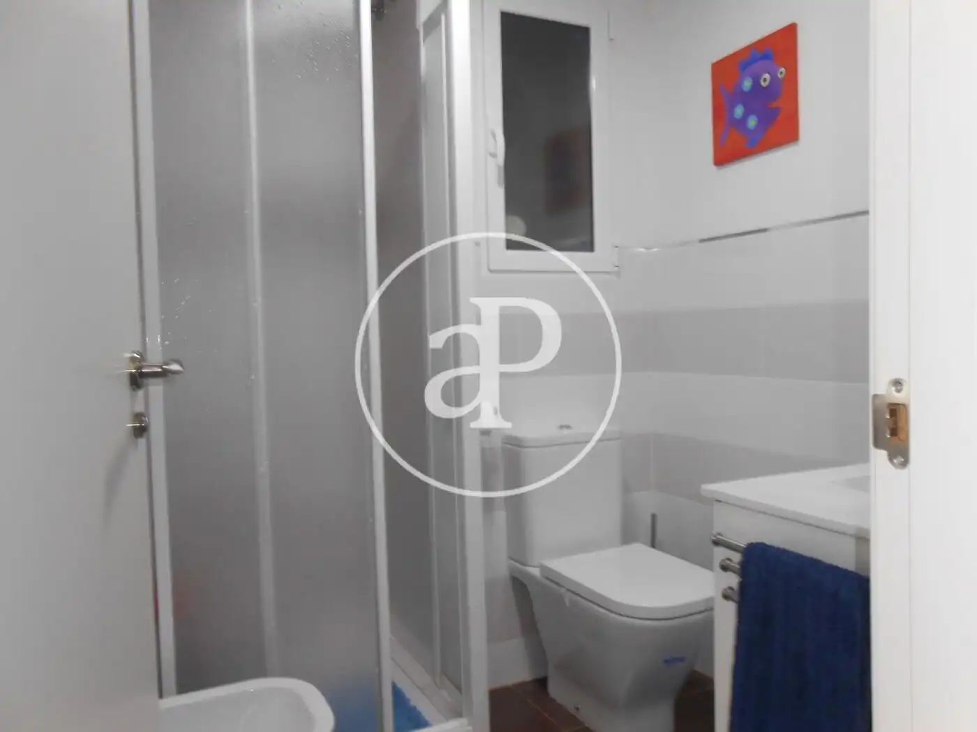 Badezimmer von Wohnung zur Miete in Valencia mit Heizung, Möbliert und Balkon