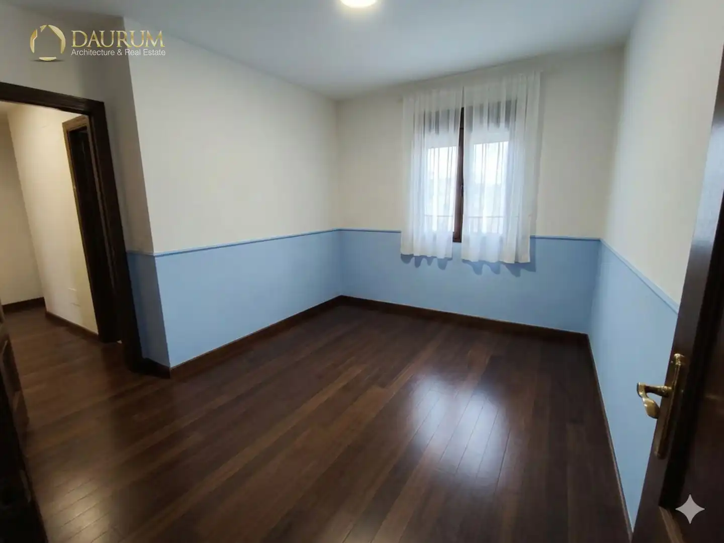 Bedroom of Detached homes for sale in Sevilla  with Air Conditioner, Heating and Terrace