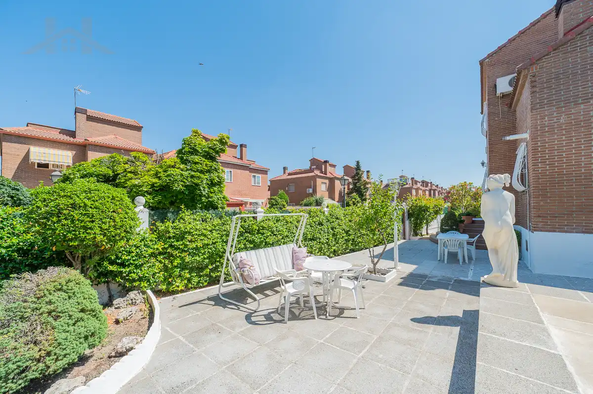 Terrace of Houses for sale in Arroyomolinos (Madrid)  with Air Conditioner, Heating and Private garden