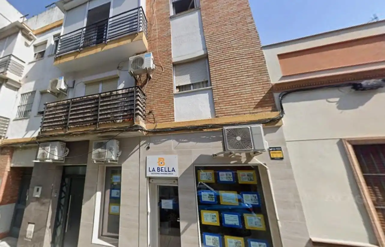 Vista exterior de Apartamento en venta en Sevilla