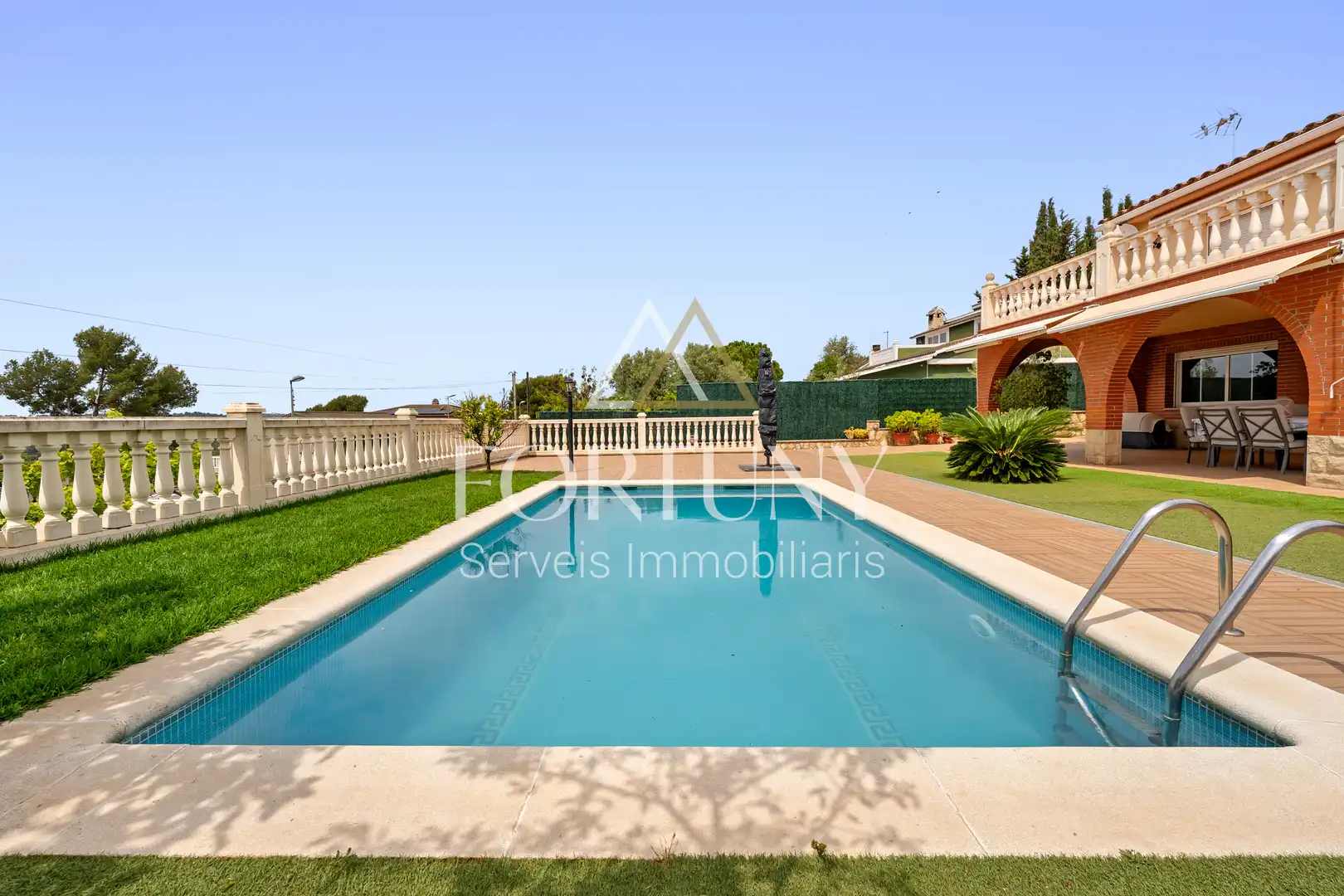 Jardí de Casa o xalet en venda en El Catllar  amb Aire condicionat, Piscina i Balcó