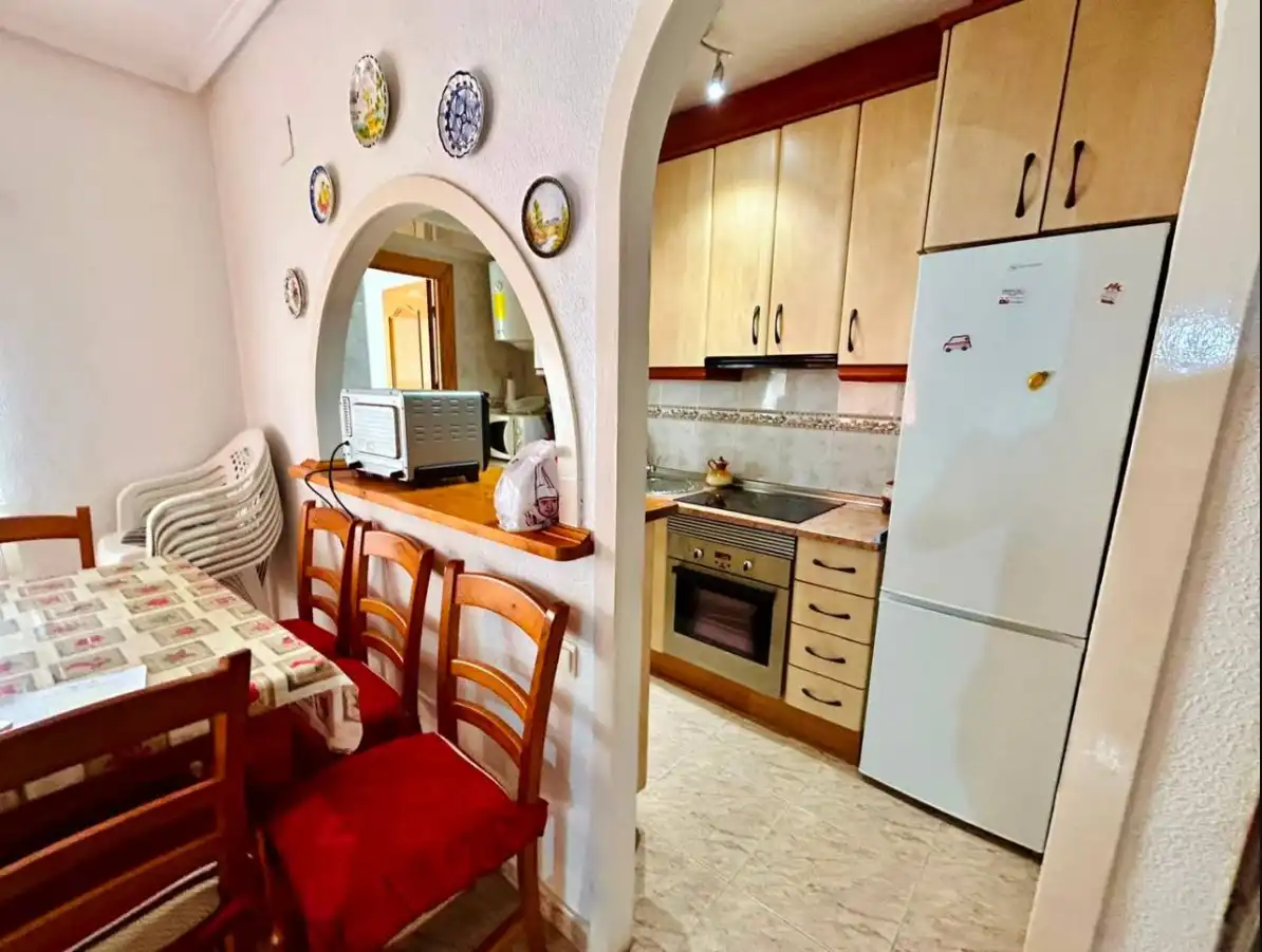 Cocina de Dúplex en venta en Torrevieja con Terraza y Amueblado