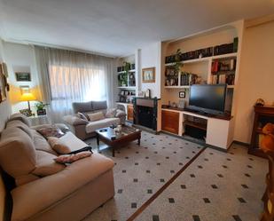 Living room of House or chalet for sale in Talavera de la Reina  with Air Conditioner and Balcony