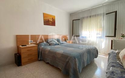Bedroom of Flat for sale in Santa Coloma de Gramenet
