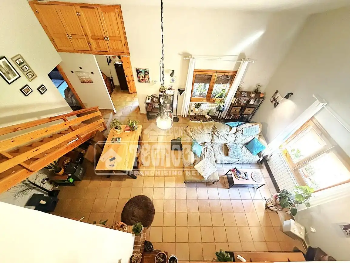 Sala d'estar de Casa o xalet en venda en Arcas del Villar amb Calefacció, Jardí privat i Traster