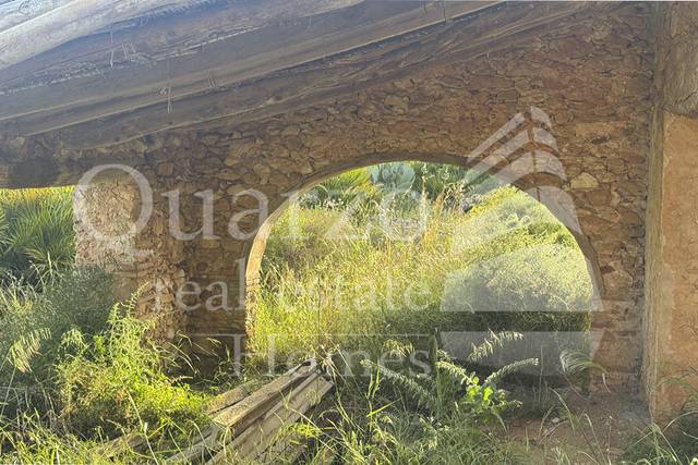 Casa-chalet en Venta en Carrer la Pau en Benicolet