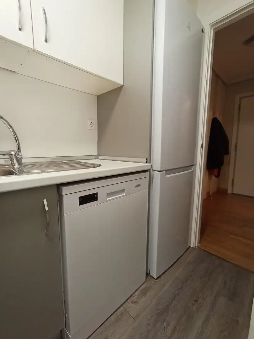 Kitchen of Flat for rent in Parla  with Air Conditioner, Heating and Storage room