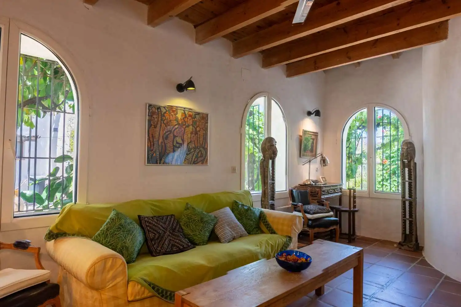 Sala d'estar de Finca rústica en venda en Lecrín amb Piscina
