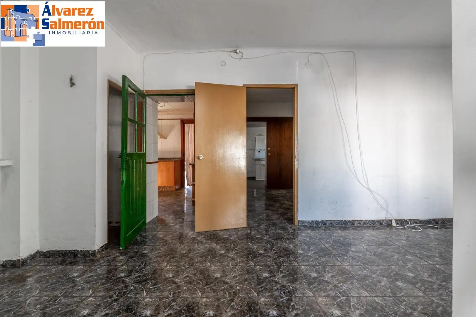 Casa o xalet en venda en Albolote amb Terrassa i Balcó
