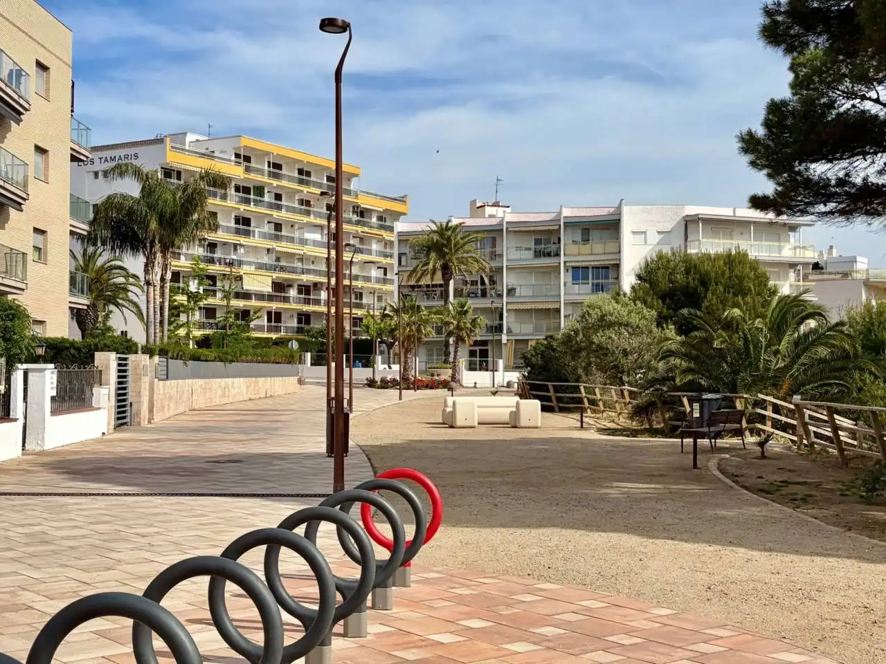 Außenansicht von Wohnungen zum Verkauf in Mont-roig del Camp mit Terrasse und Möbliert
