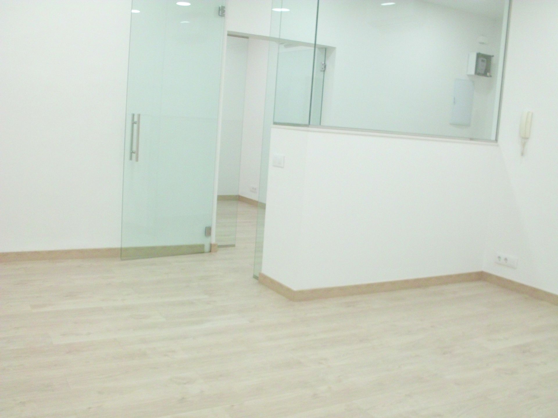 Premises for sale in Mataró  with Air Conditioner