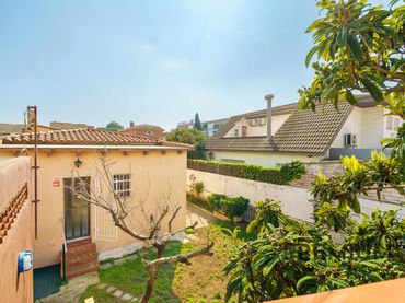 Casa con balcone in vendita a Can Bou