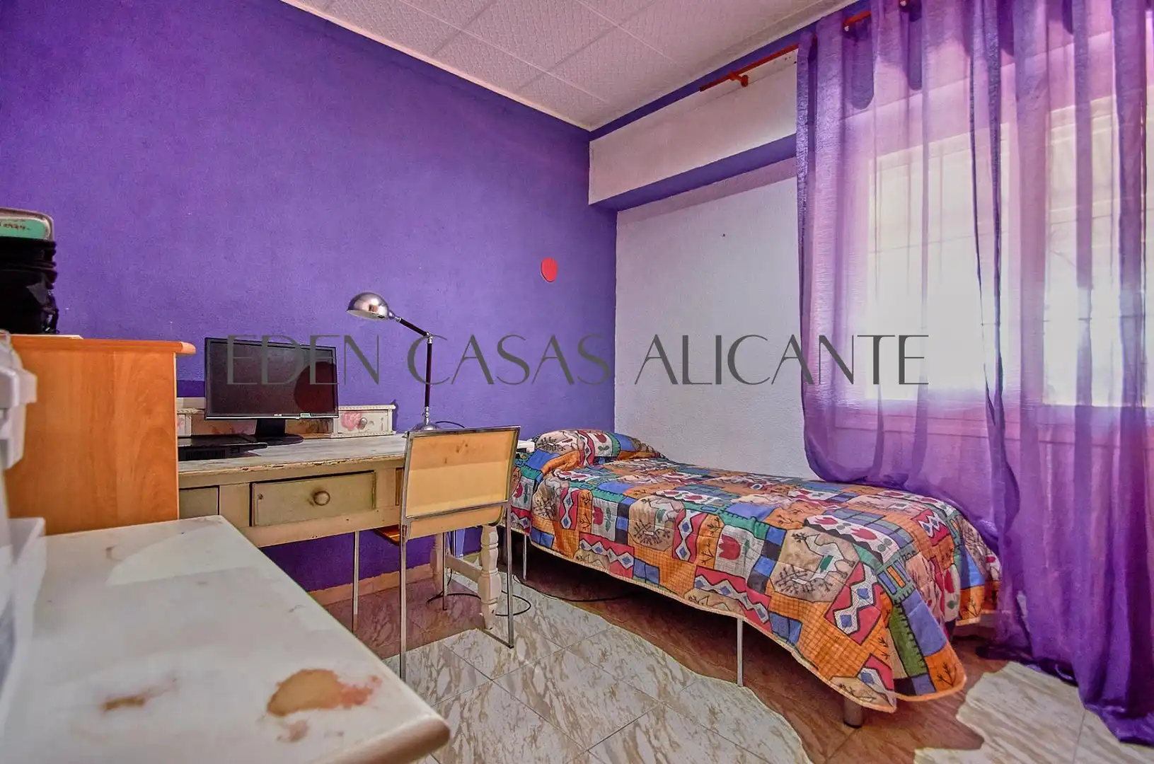 Dormitori de Casa adosada en venda en El Campello amb Jardí privat, Terrassa i Traster