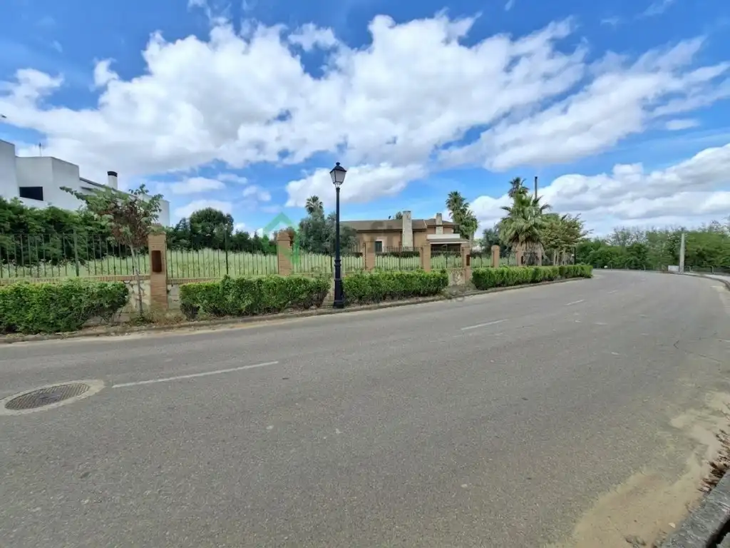 Terreny residencial en venda a Golf Guadiana