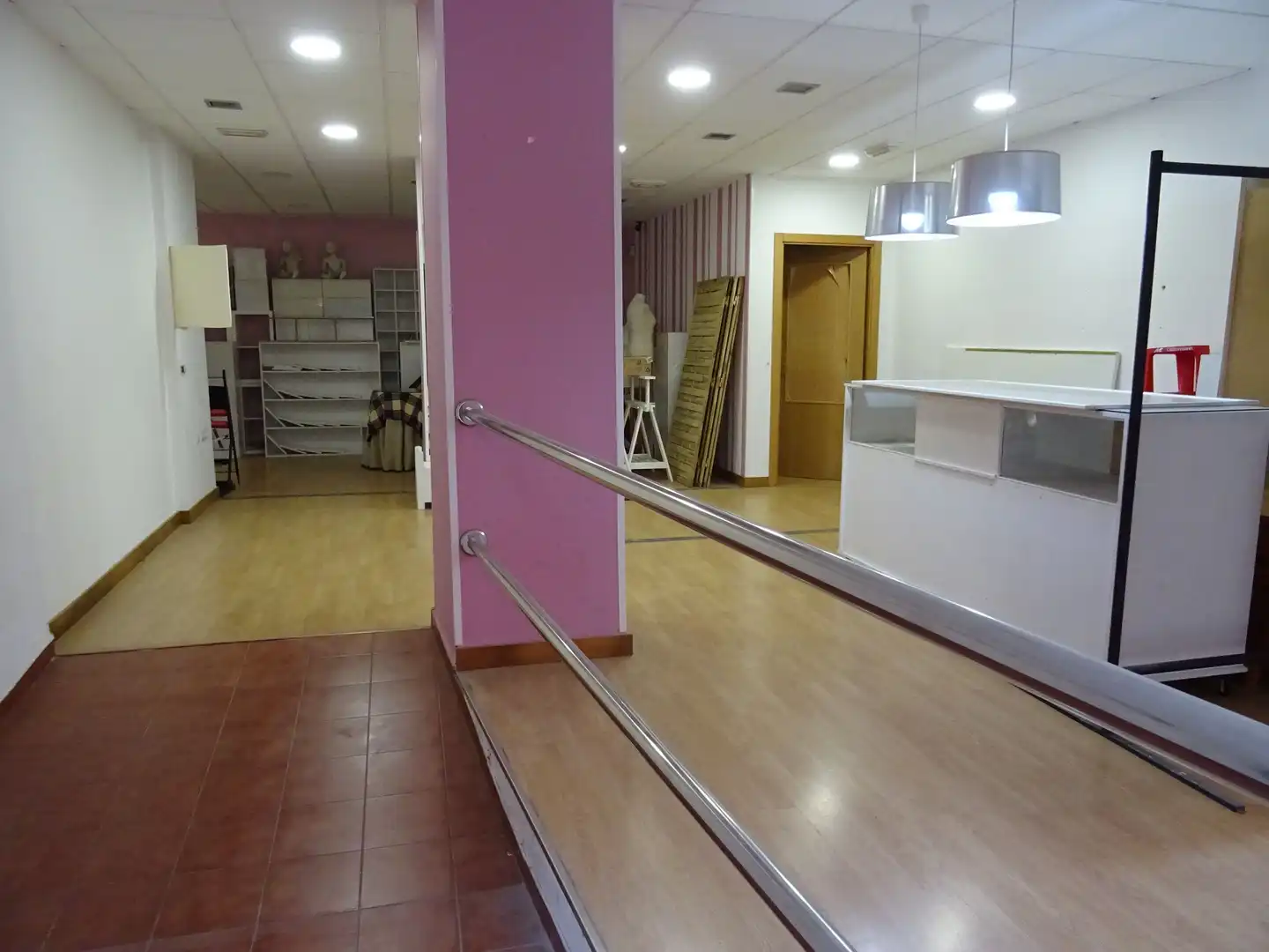Adossat amb jardí en venda a Avenida Manuel Salmerón 57