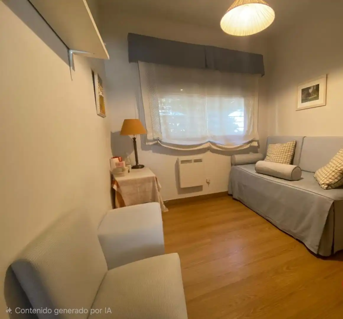 Bedroom of Houses for sale in Córdoba  with Air Conditioner, Heating and Private garden