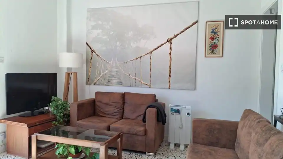 Sala de estar de Piso para compartir en Cerdanyola del Vallès con Aire acondicionado, Calefacción y Terraza