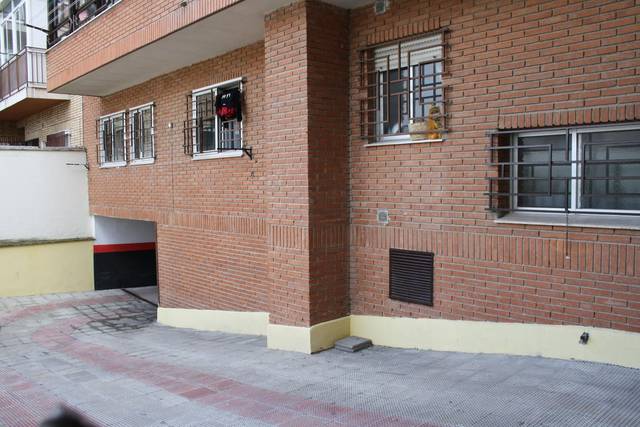 Garaje en Alquiler en Nuestra Señora de Araceli en Casco Histórico de Barajas