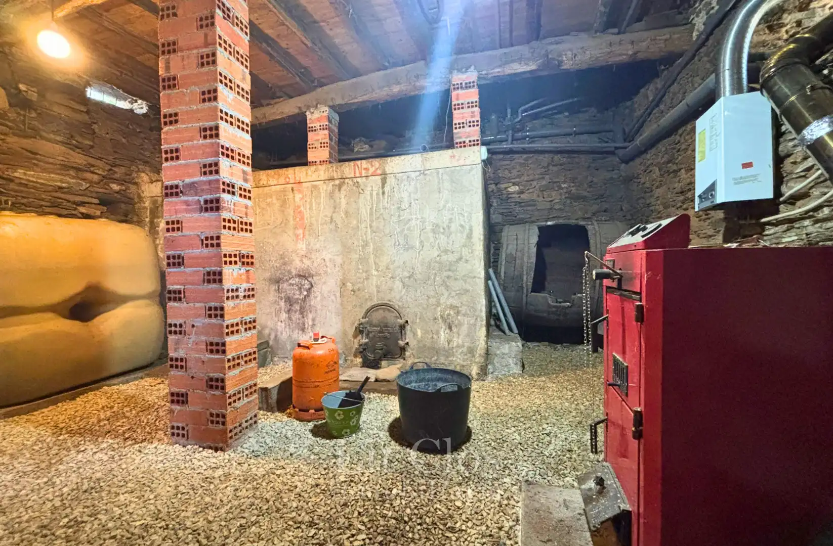 Country homes for sale in A Rúa   with Air Conditioner, Heating and Private garden