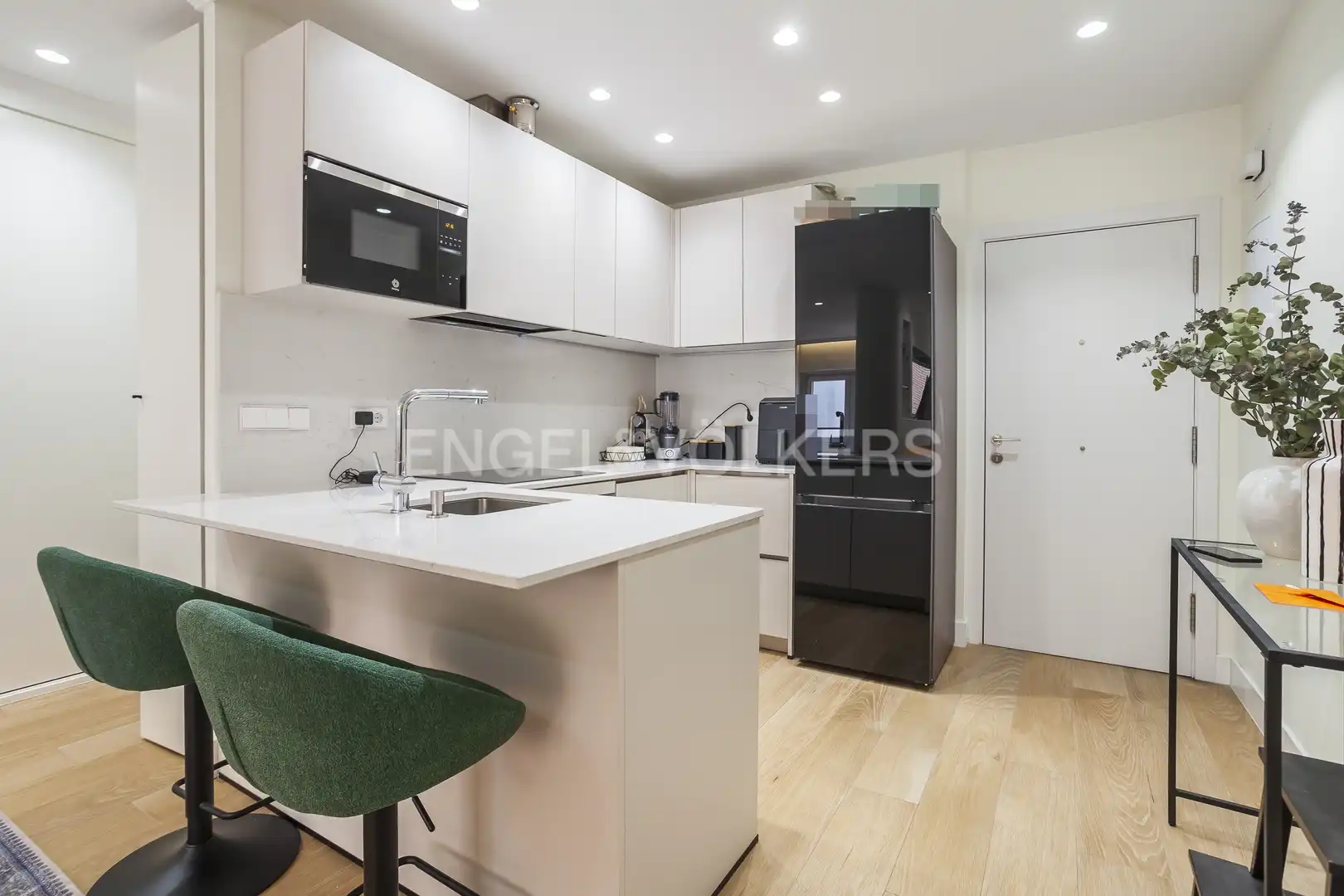 Kitchen of Flat for rent in Madrid  with Air Conditioner, Heating and Furnished