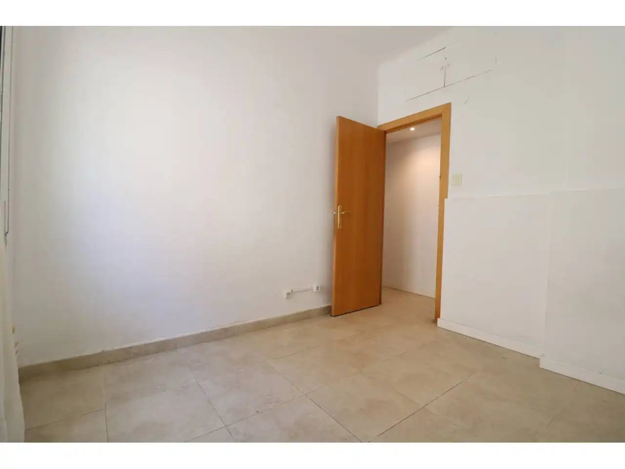 Bedroom of Flat for sale in Sant Cugat del Vallès  with Heating