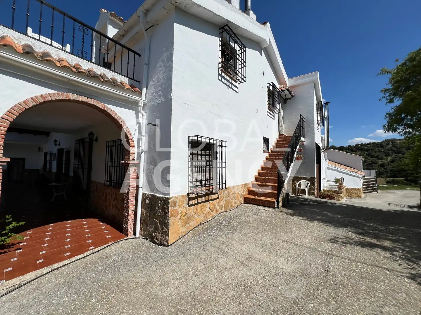 Vista exterior de Terreny en venda en Jaén