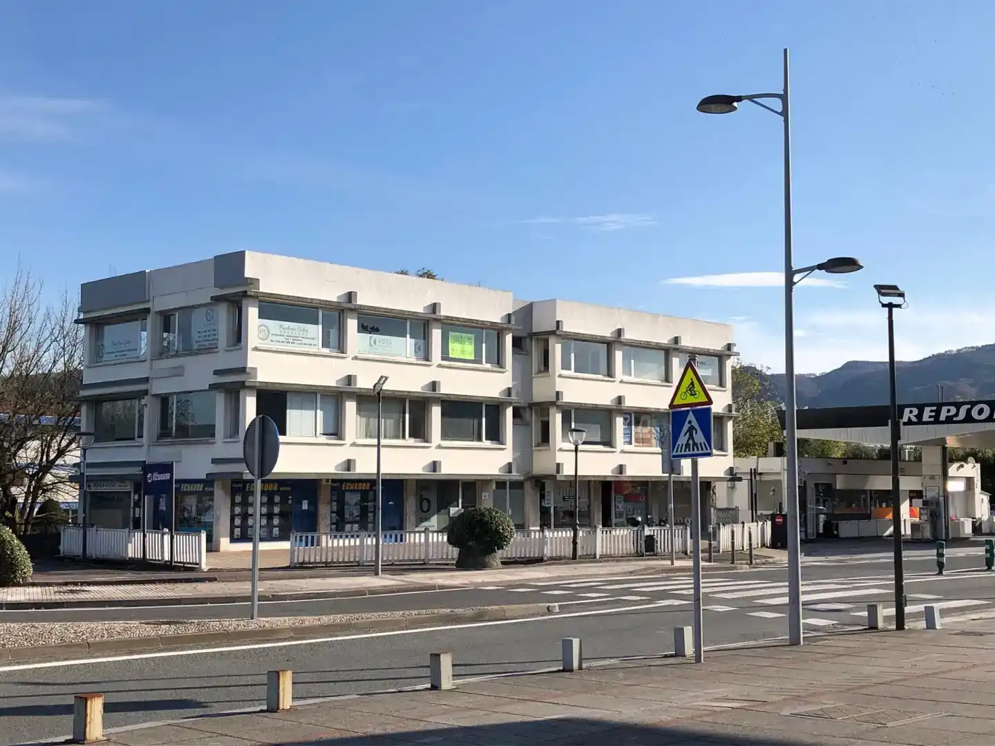 Exterior view of Office for rent in Centro - Mendibil - Santiago
