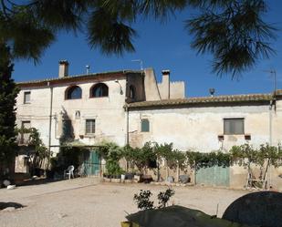 Exterior view of Country house for sale in Llers  with Private garden, Terrace and Storage room