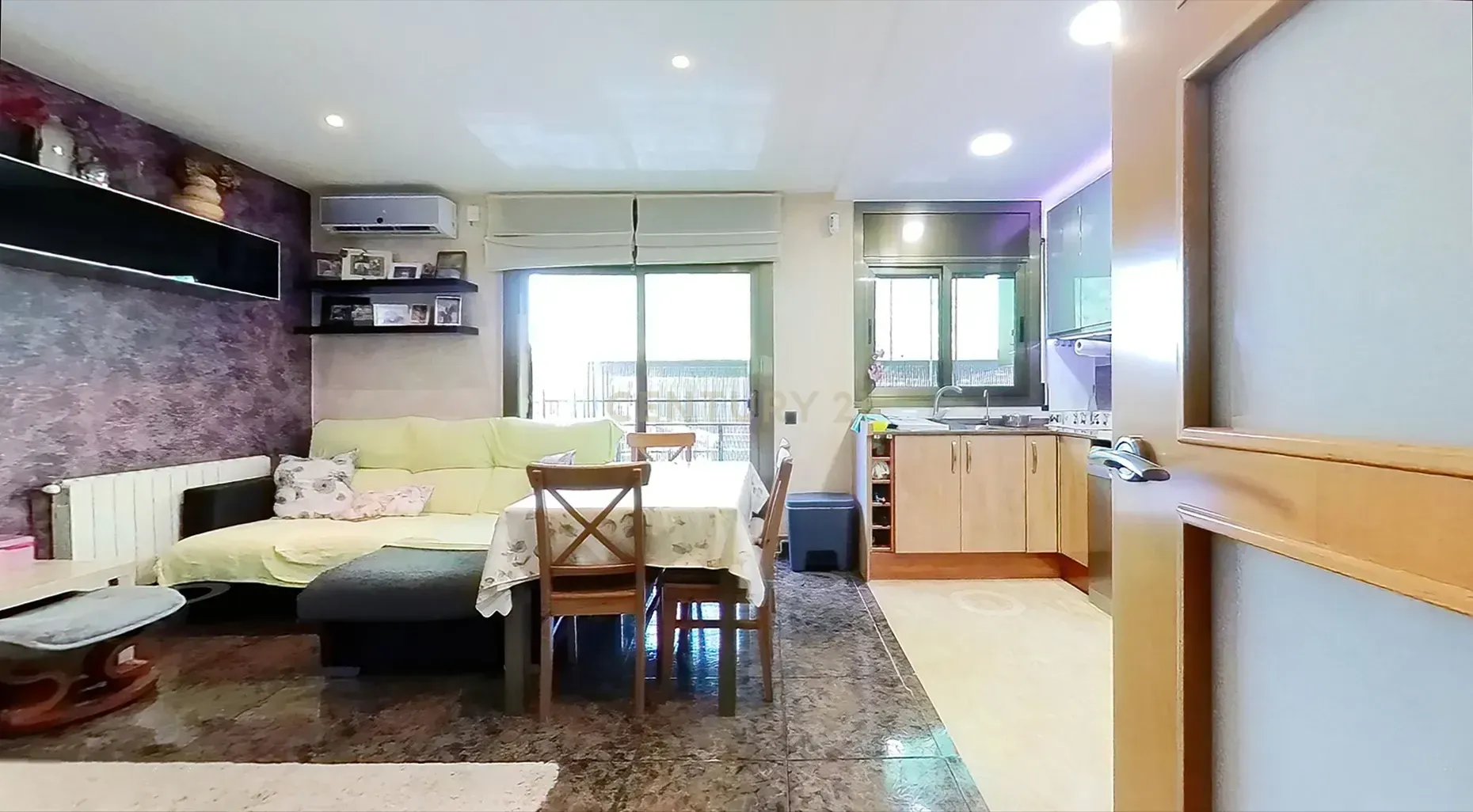 Kitchen of Flat for sale in Sabadell