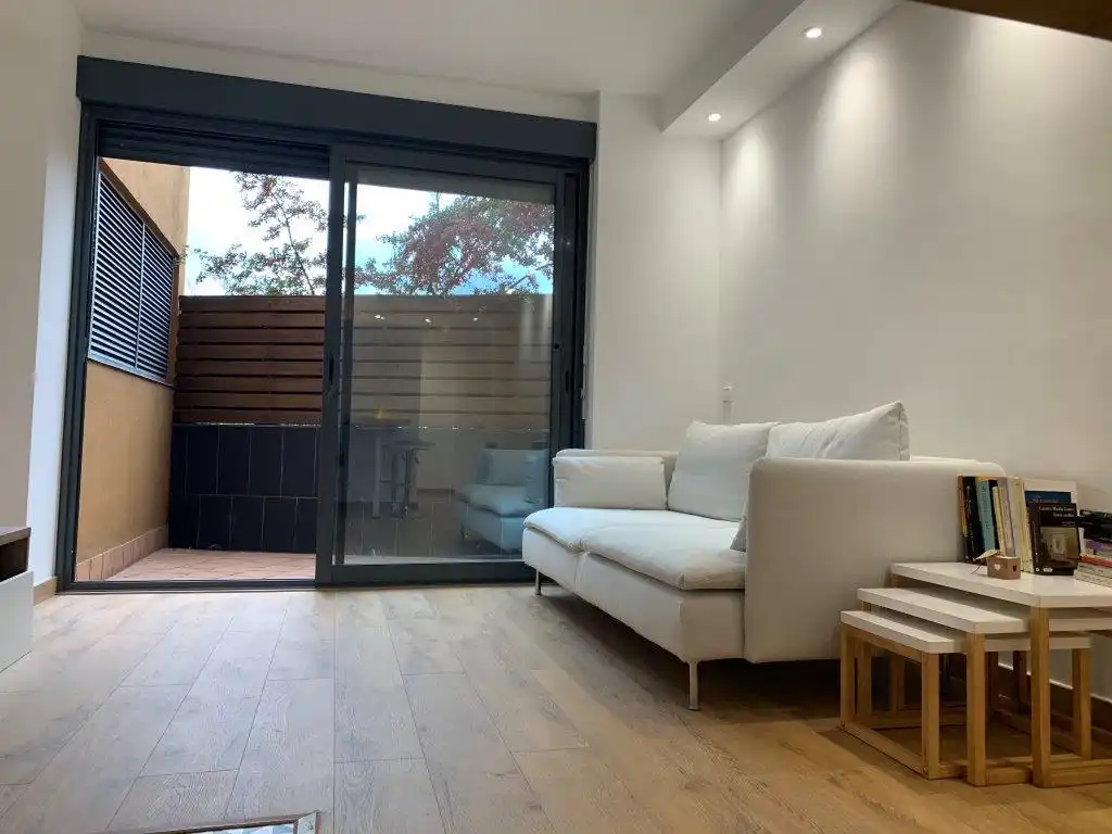 Sala de estar de Loft en venta en Girona con Aire acondicionado, Calefacción y Parquet