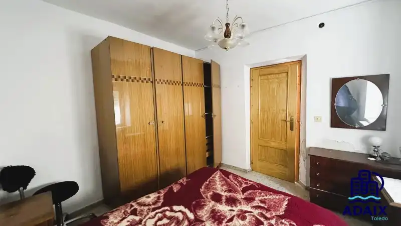 Dormitori de Casa o xalet en venda en Los Navalmorales