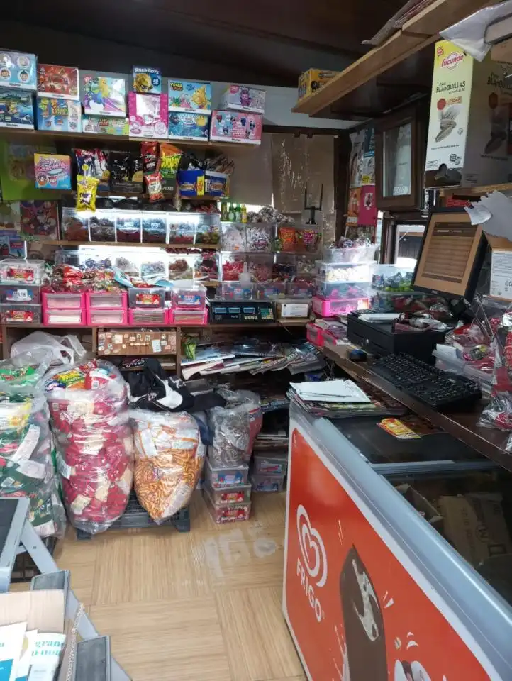 Local comercial en venda a plaza de la iglesia, imagen 3