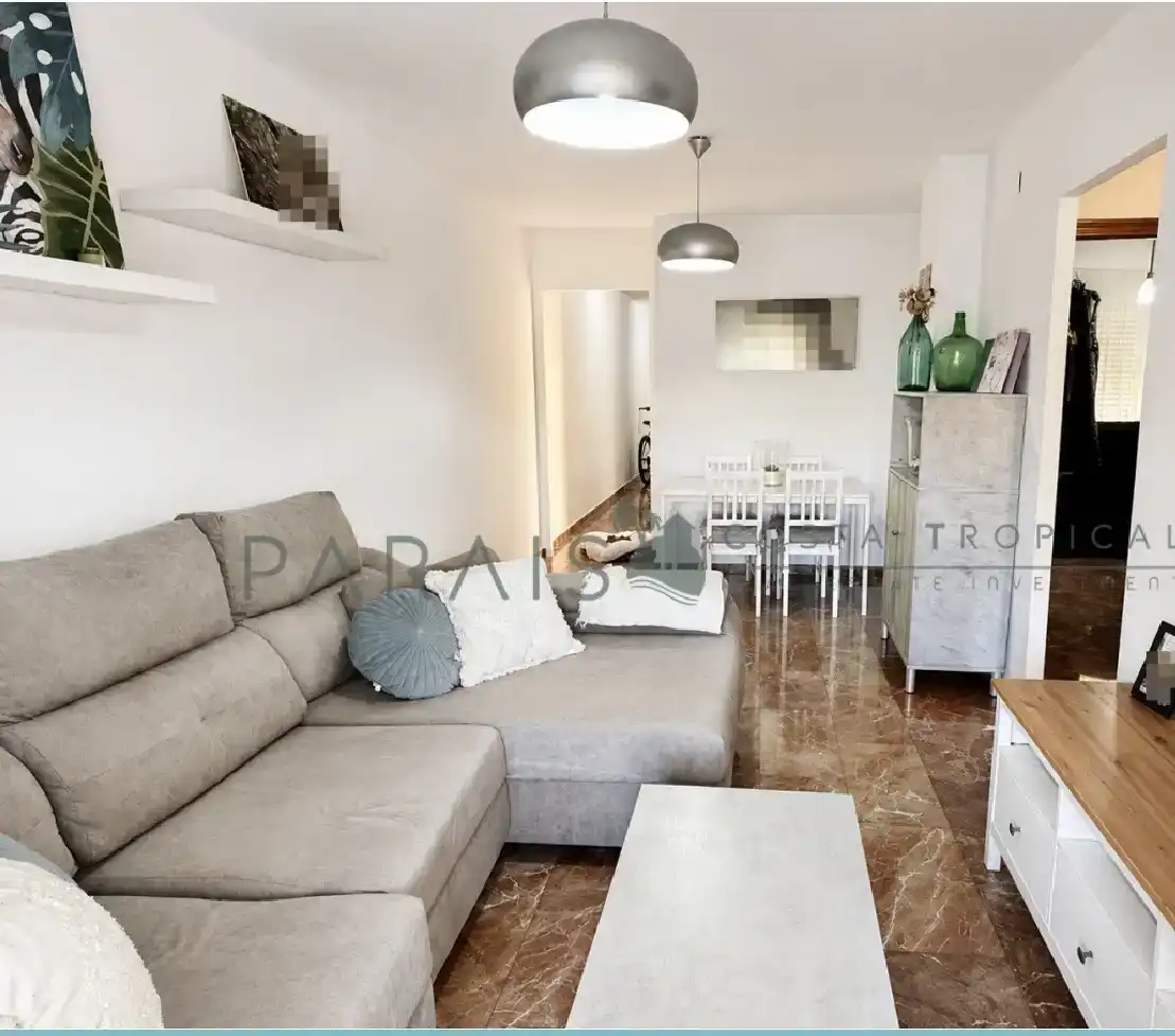 Wohnzimmer von Wohnung zum Verkauf in Almuñécar