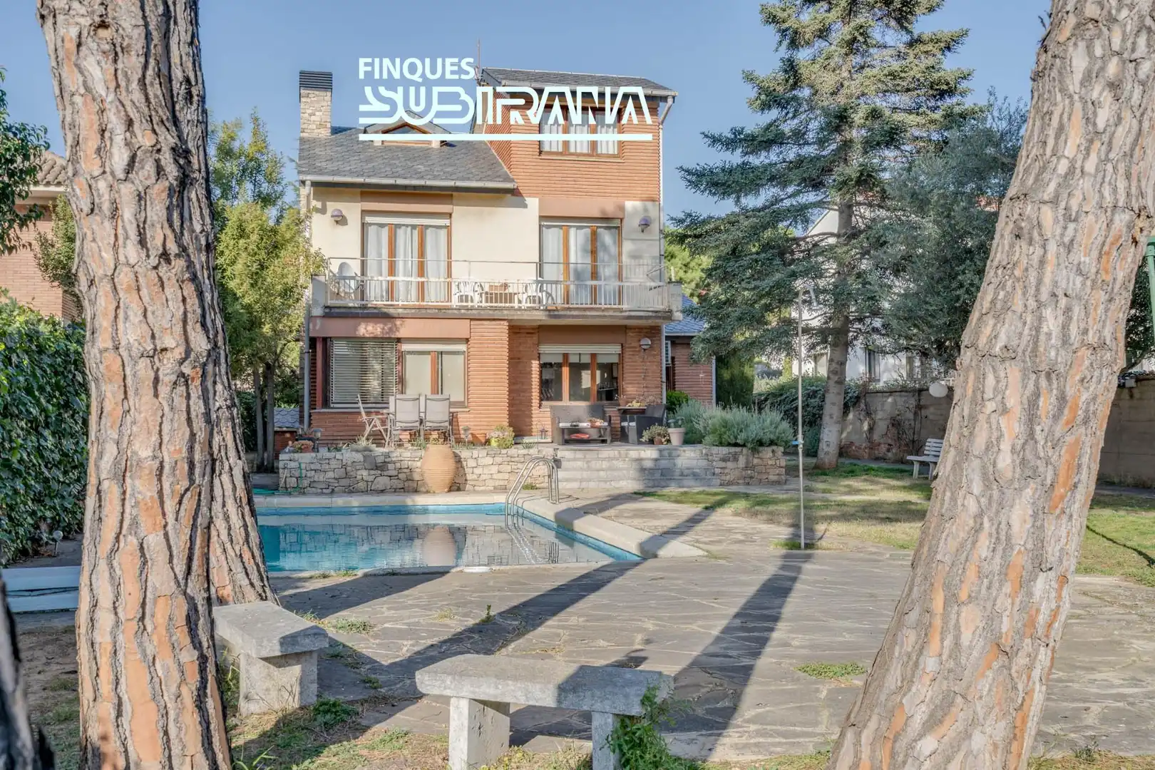 Exterior view of Houses for sale in Igualada  with Heating, Private garden and Terrace