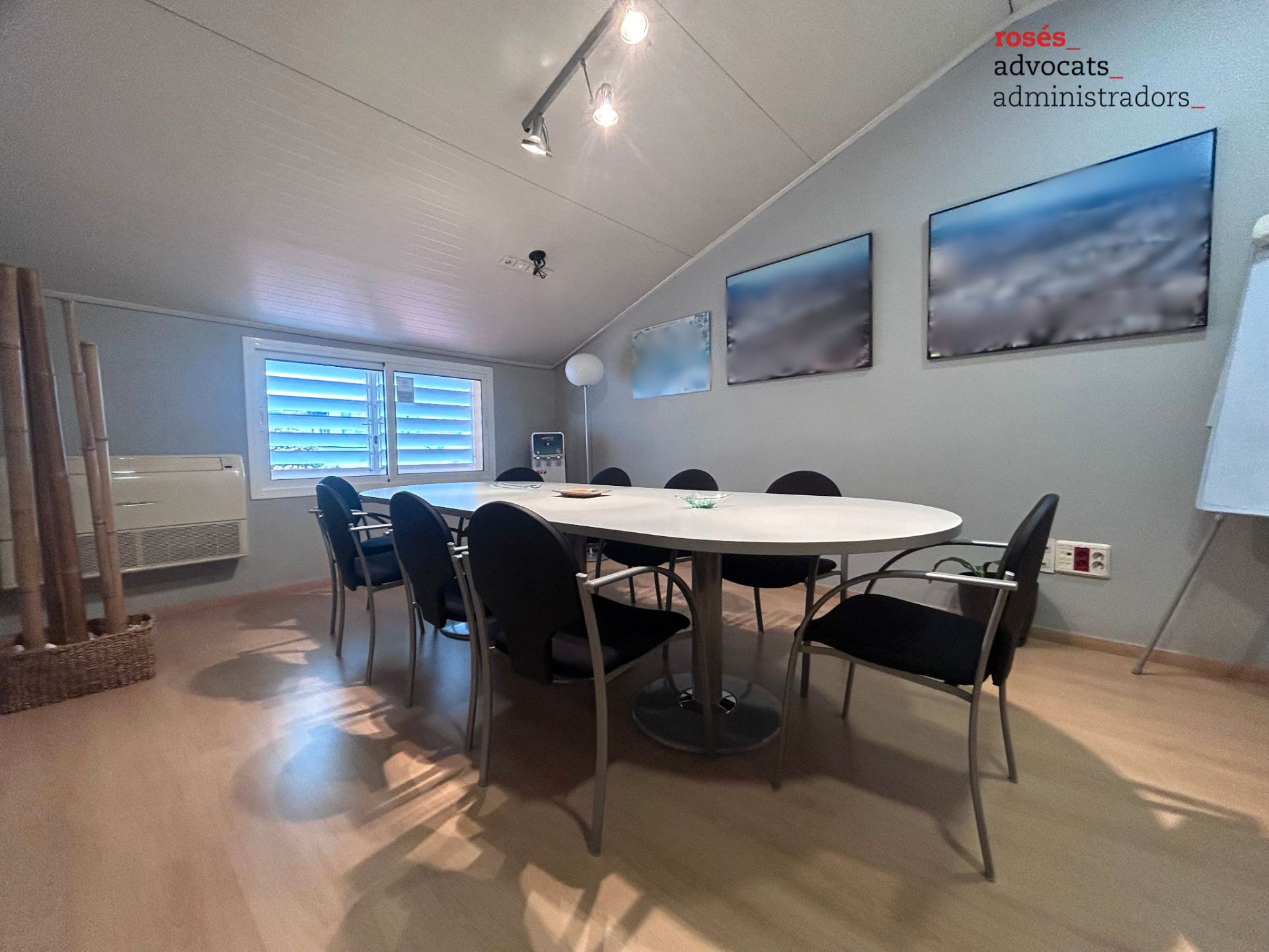 Dining room of Office for sale in  Barcelona Capital  with Air Conditioner, Heating and Terrace